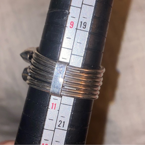 Charming Green Onyx multi-gem handcrafted ring - Picture 8 of 9